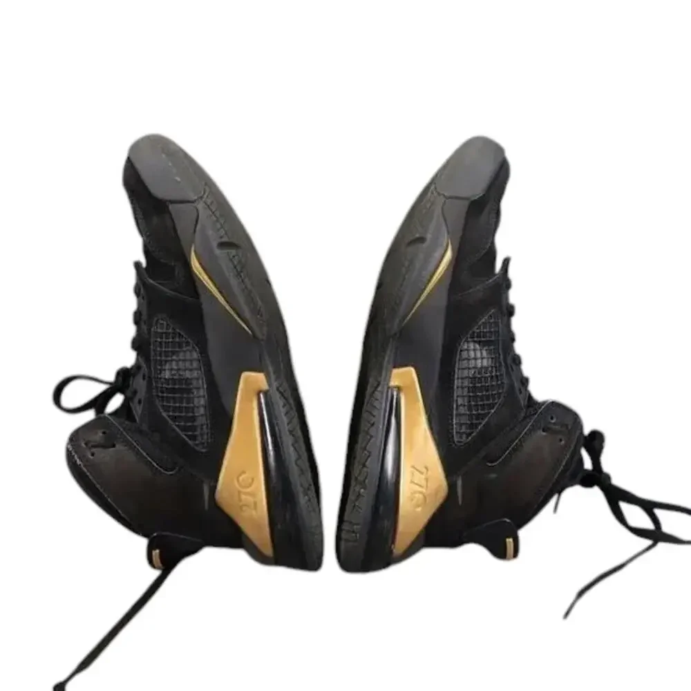 Jordan Mars 270 Sneakers Shoes Youth 7 Nike Air Basketball Athletic Black Gold